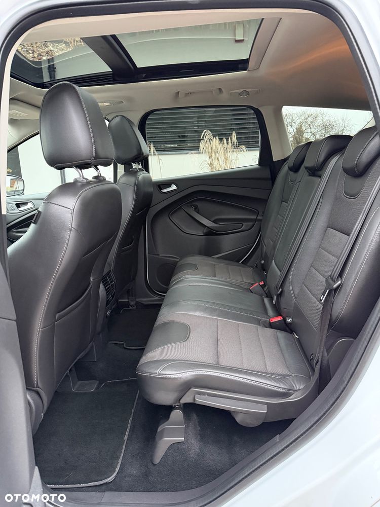 Ford Kuga 2.0 TDCi FWD Titanium Plus - 17