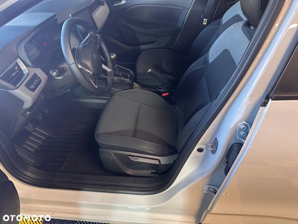 Renault Clio - 33