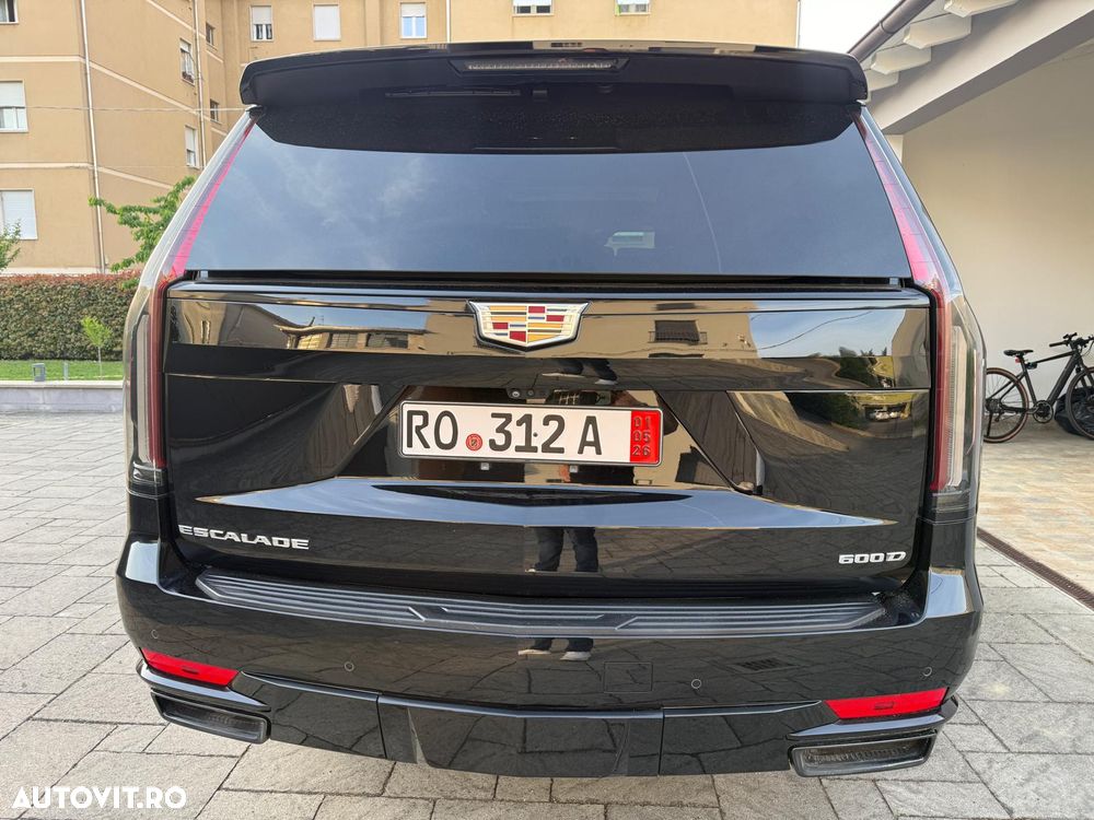 Cadillac Escalade - 13