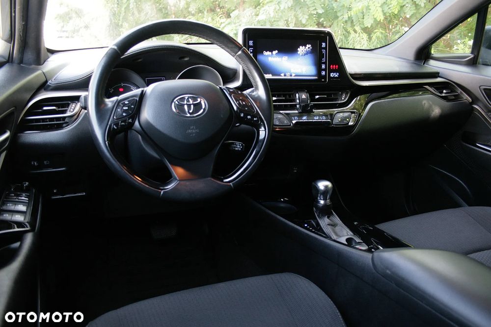 Toyota C-HR 1.8 Hybrid Dynamic - 12