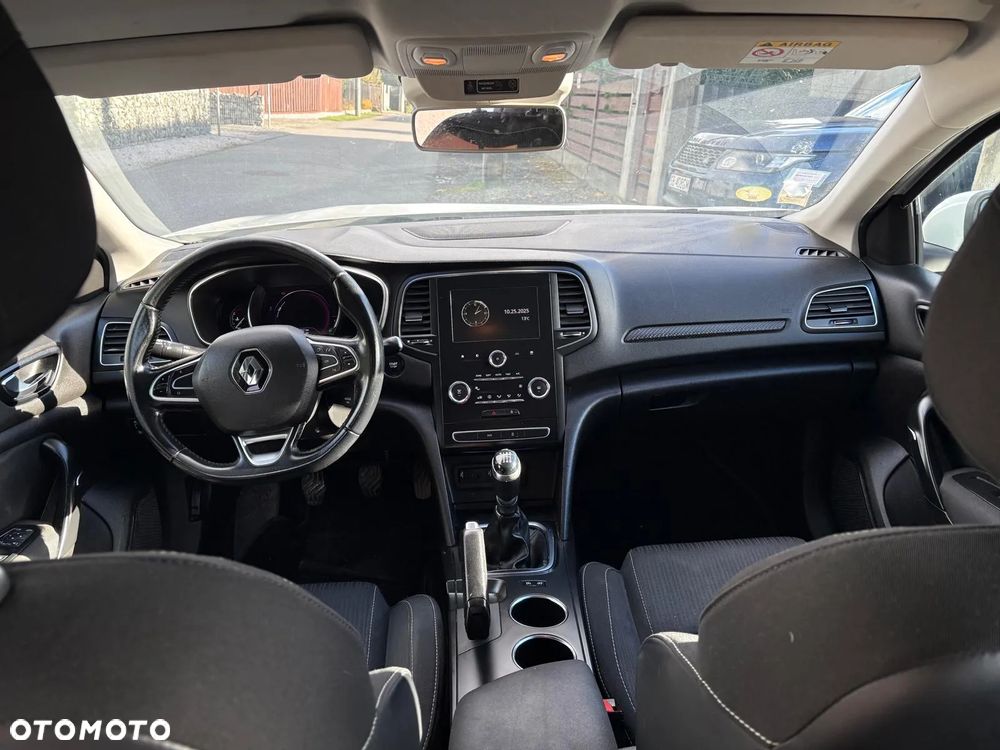 Renault Megane 1.5 Blue dCi Intens - 19