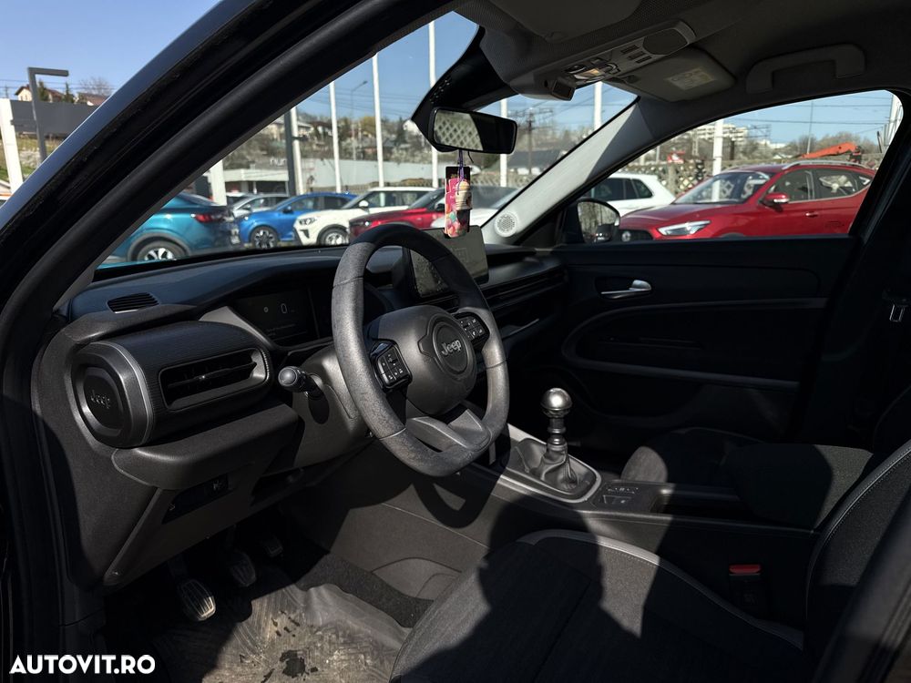 Jeep Avenger 1.2 MT6 Turbo Longitude - 10