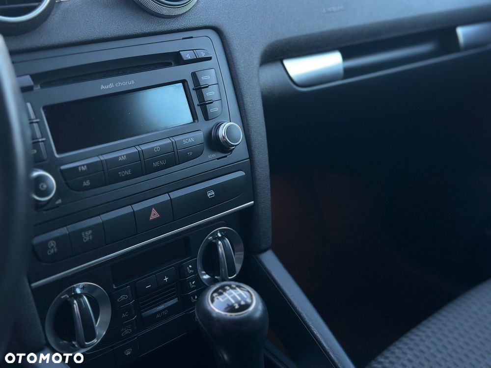 Audi A3 Sportback 1.4 TFSI Ambition - 17