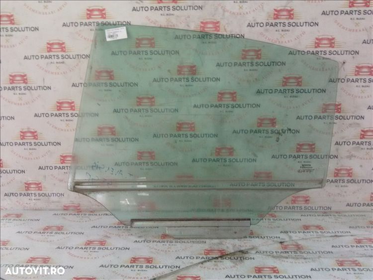 geam usa stanga spate toyota avensis an fabr. 2011 - 1