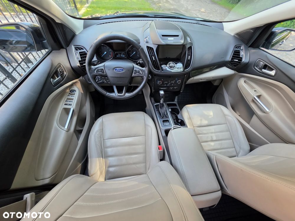 Ford Kuga 1.5 EcoBoost AWD Titanium ASS - 3