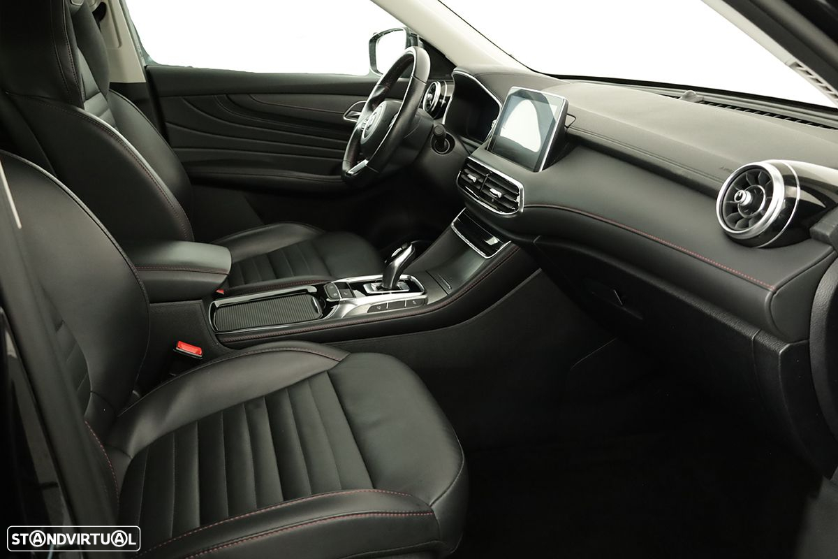 MG EHS 1.5 T-GDI Plug-in Hybrid Luxury - 7
