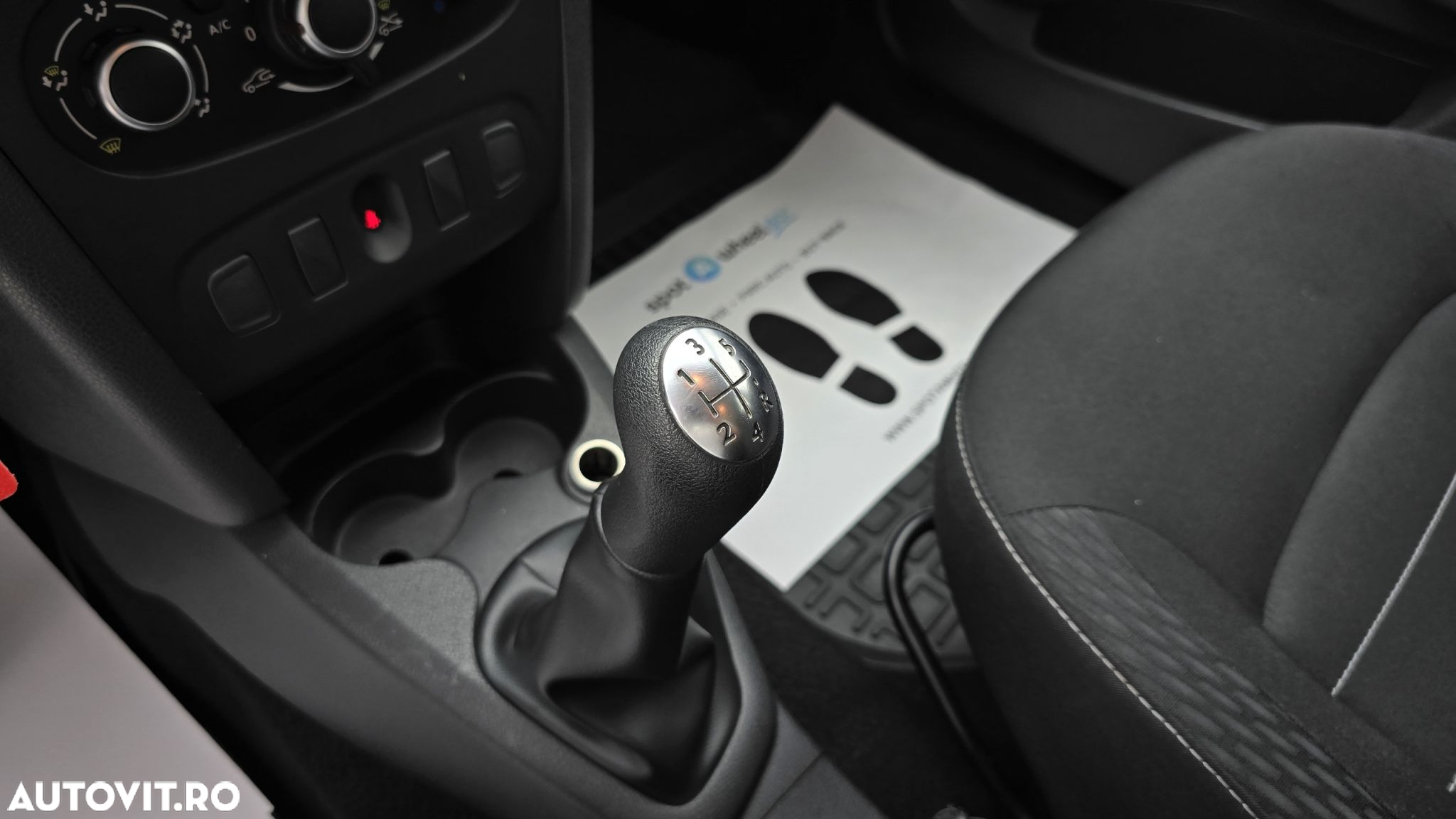 Dacia Logan MCV 1.5 Blue dCi Laureate - 17