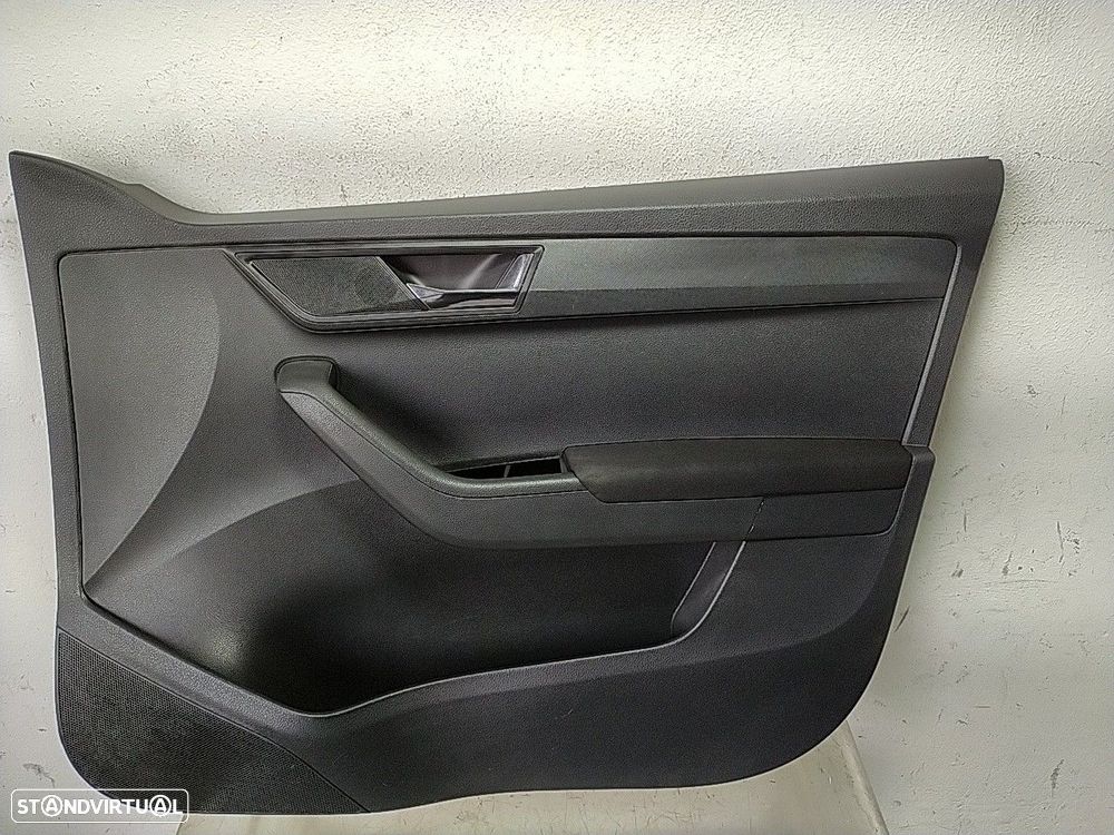 Conjunto De Quartelas / Forra Skoda Fabia Iii Combi (Nj5) - 2