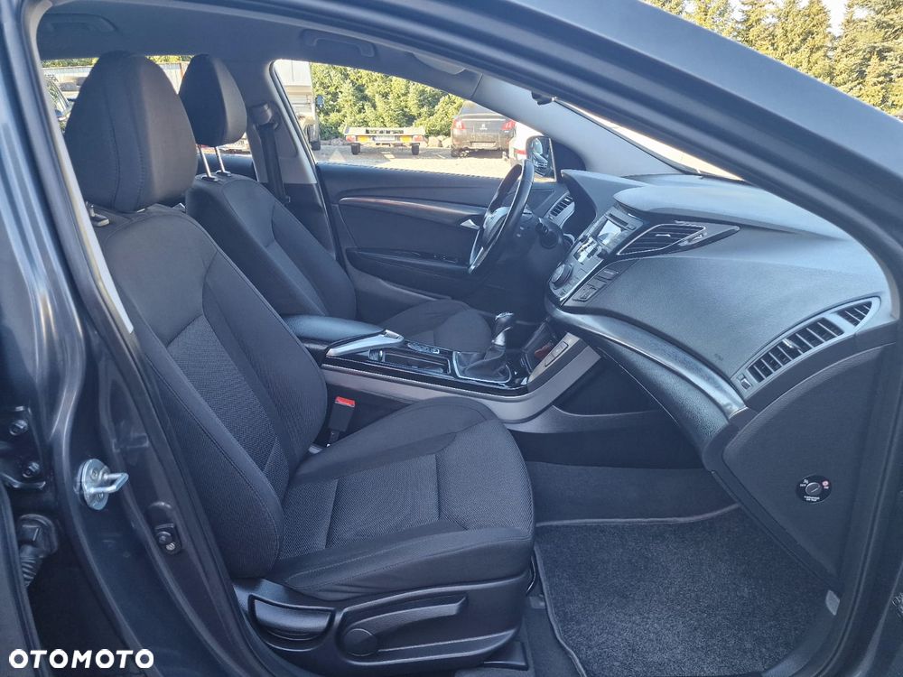 Hyundai i40 i40cw 1.6 Fifa World Cup Edition - 18