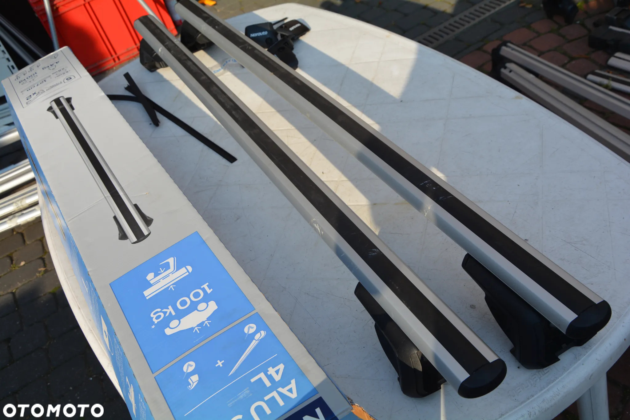 Thule 757 Norauto   bagażnik na relingi alu Thule / Norauto klucz - 8