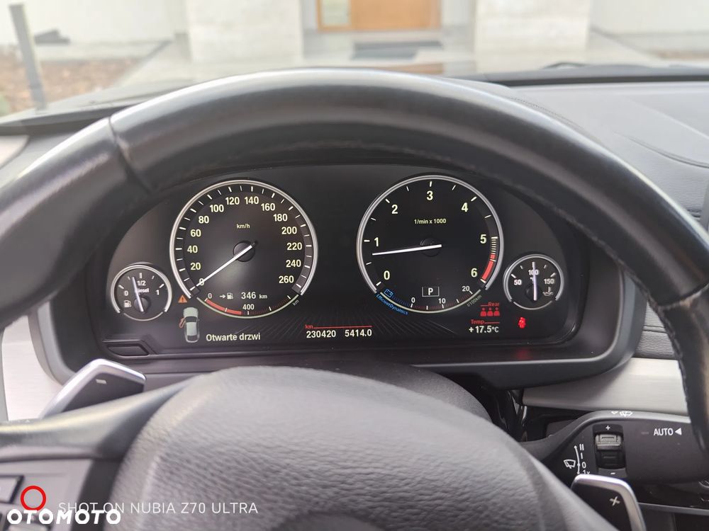 BMW X6 xDrive30d - 14