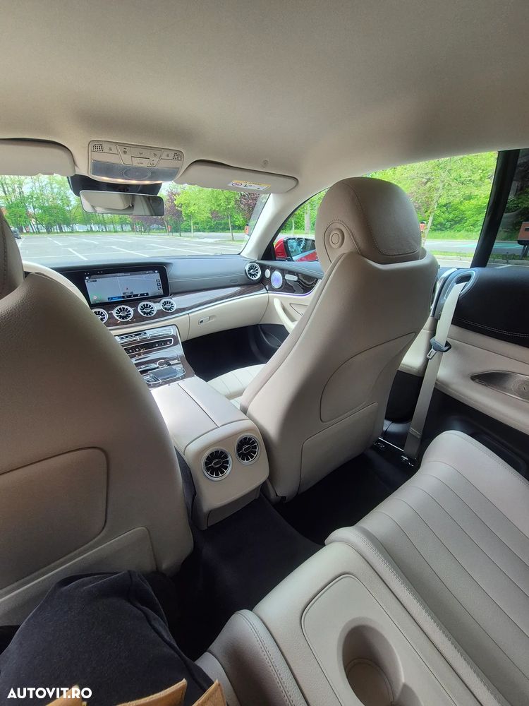 Mercedes-Benz E - 14