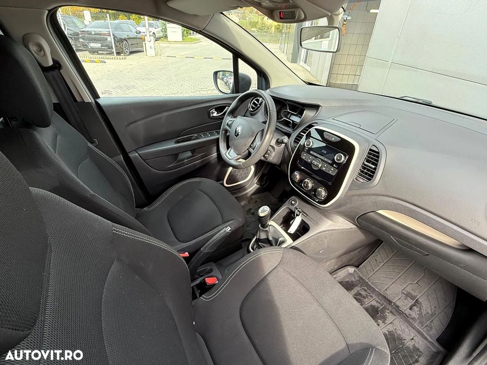 Renault Captur TCe Life Evo - 15