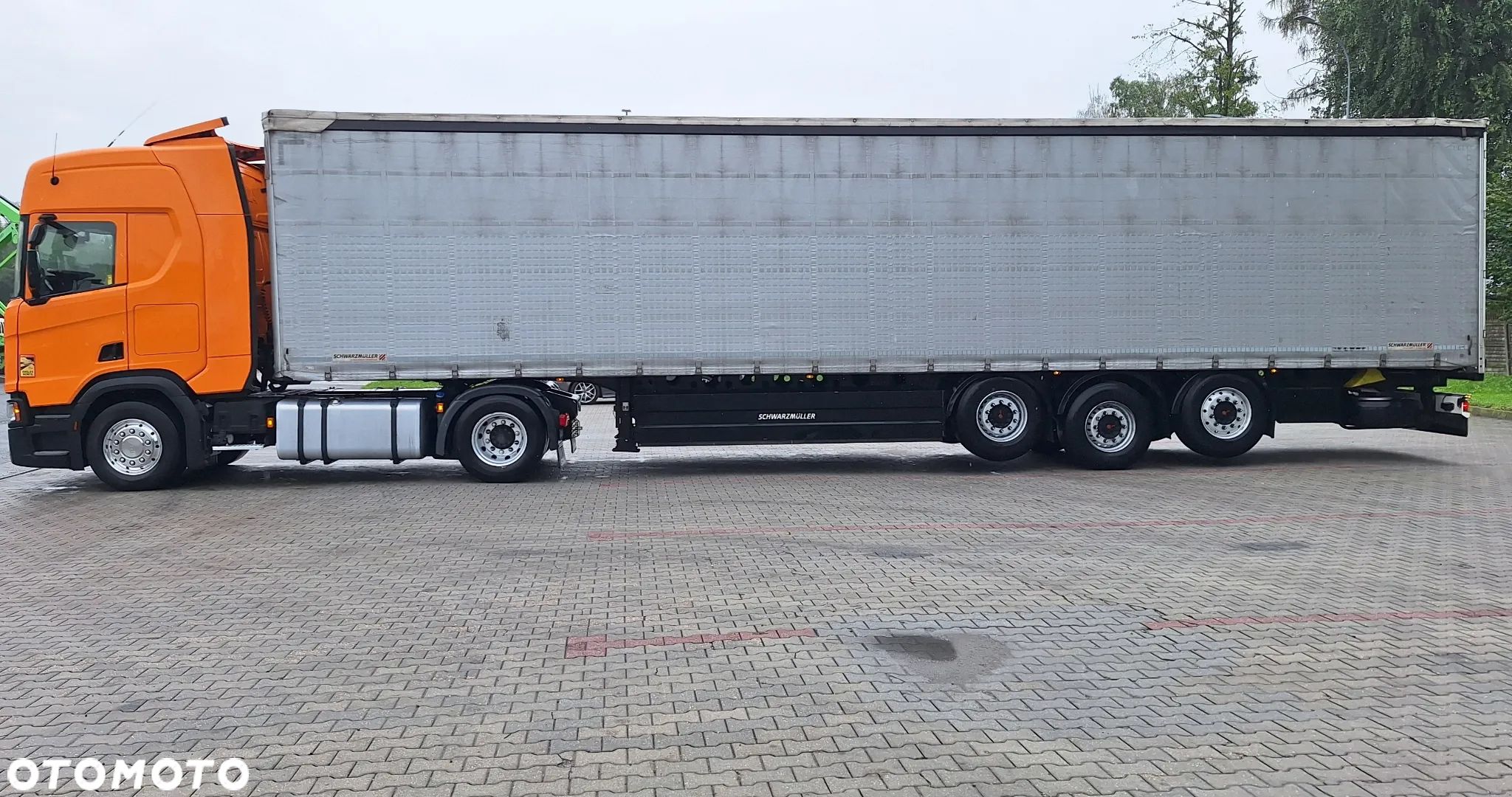 Schwarzmuller S1 J-Serie light lekka 5600 kg paleciara 2 osie podnoszone - 1