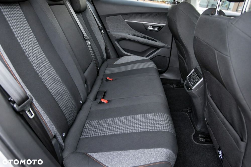 Peugeot 3008 - 19