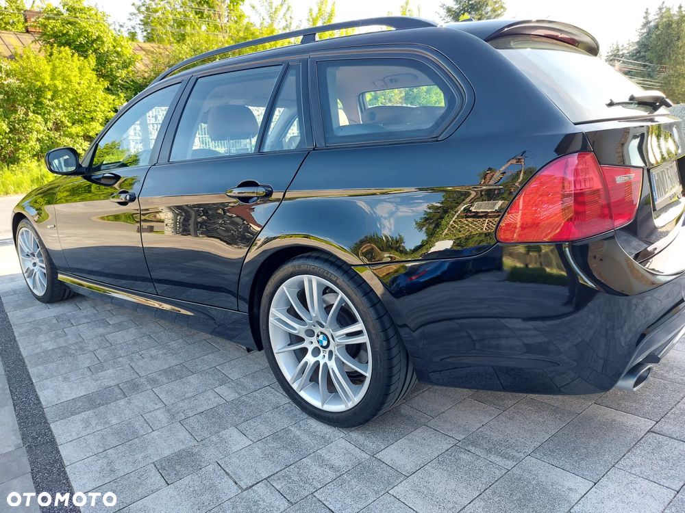 BMW Seria 3 320d - 33