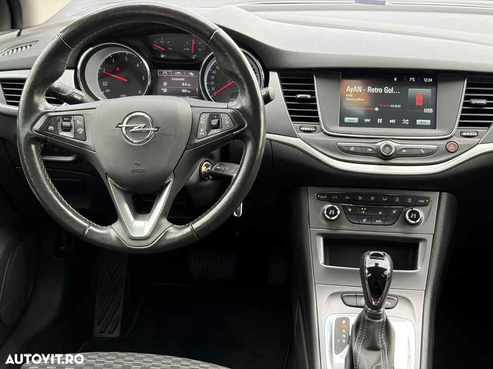 Opel Astra 1.5 D Start/Stop Automatik Business Edition - 11