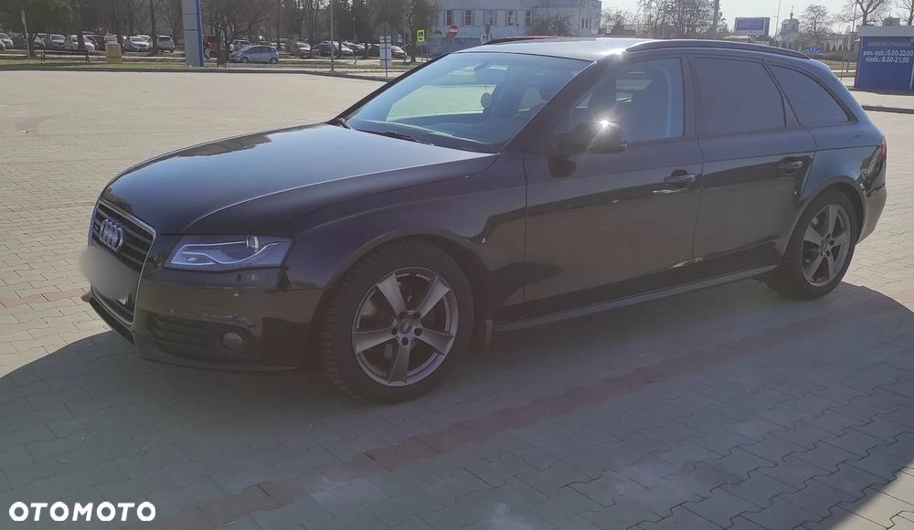 Audi A4 Avant 2.0 TDI DPF quattro Ambiente - 9
