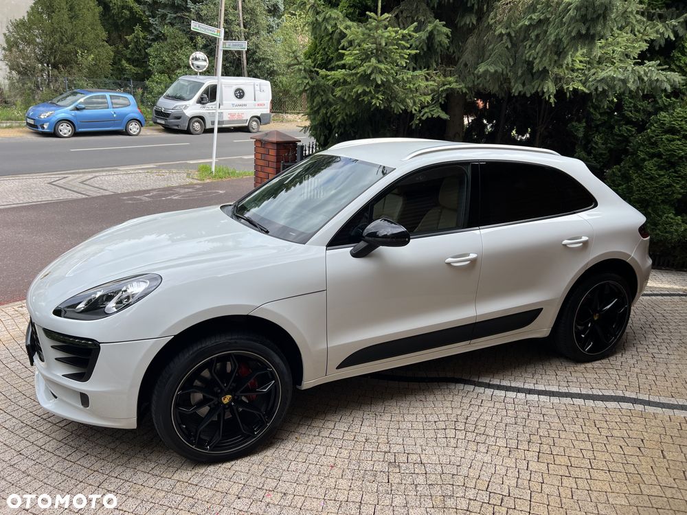 Porsche Macan Standard - 3