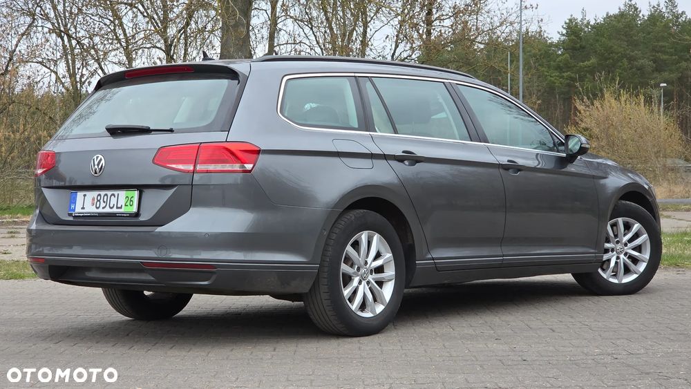 Volkswagen Passat 2.0 TDI BMT Comfortline DSG - 11