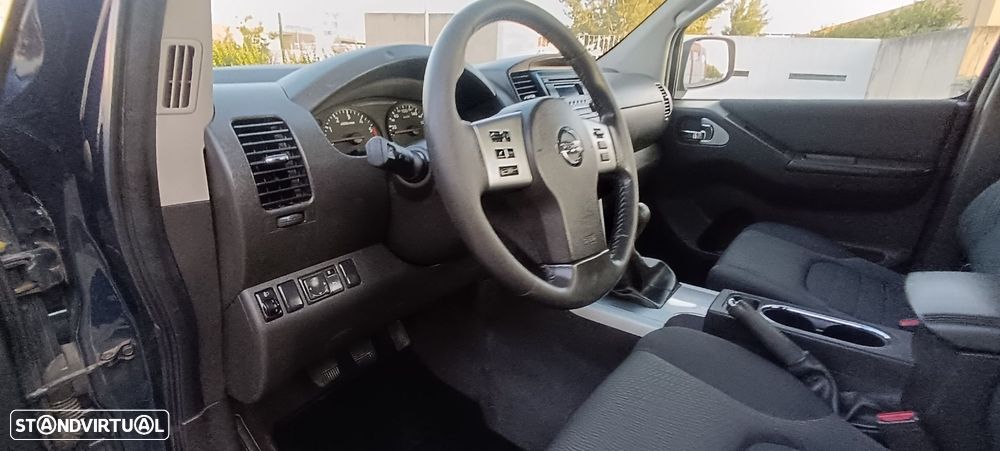 Nissan Navara 2.5 dCi KC SE 4WD - 21