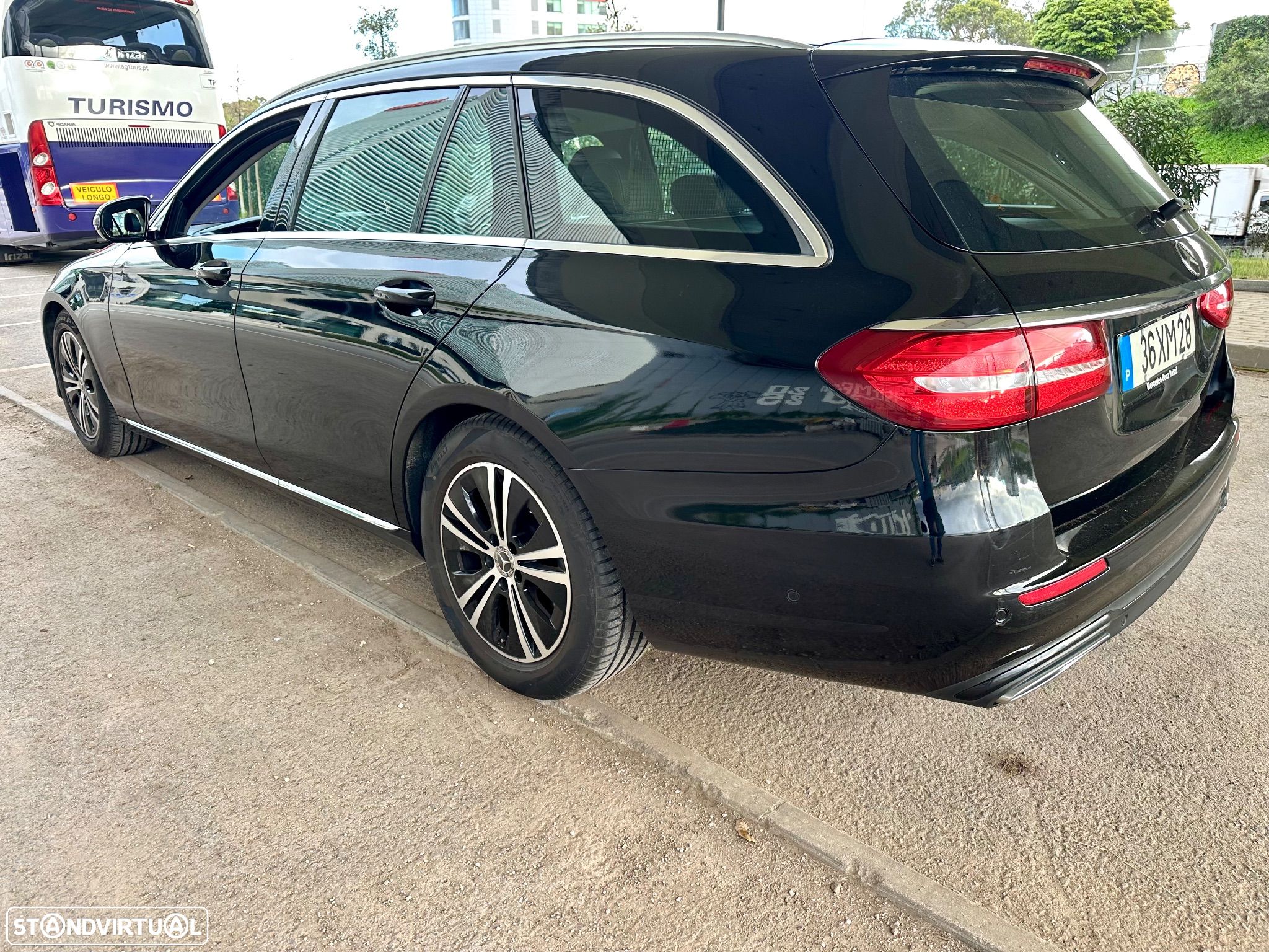 Mercedes-Benz E 200 d Exclusive - 1