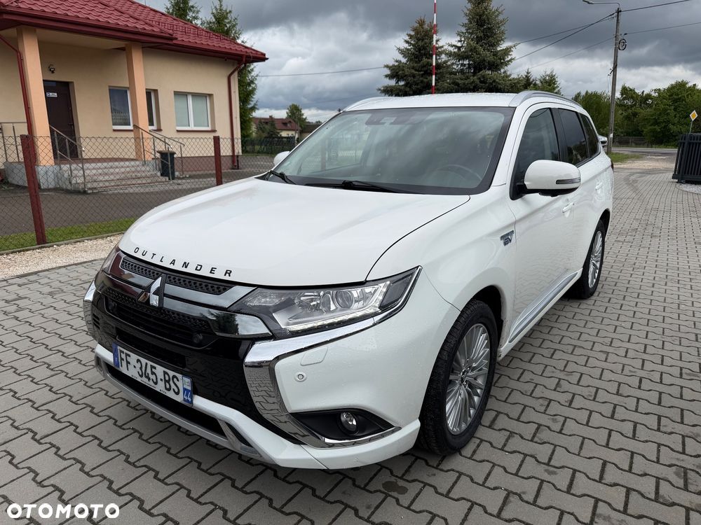 Mitsubishi Outlander 2.4 4WD Diamant - 1
