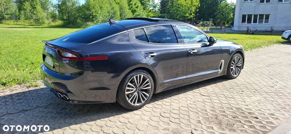 Kia Stinger 2.0 T-GDI XL - 4