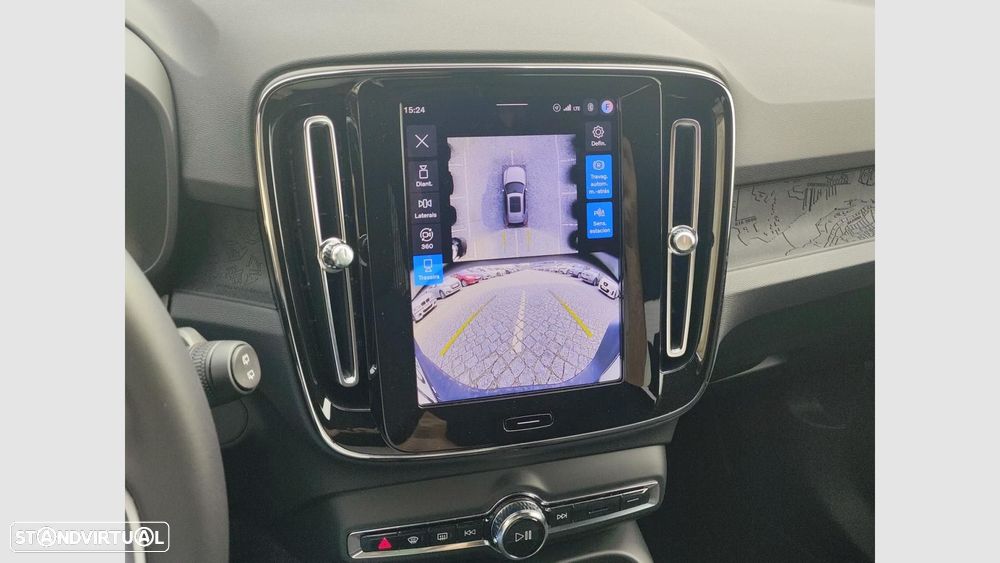 Volvo EX40 82 kWh Single Motor Extended Range Plus - 21