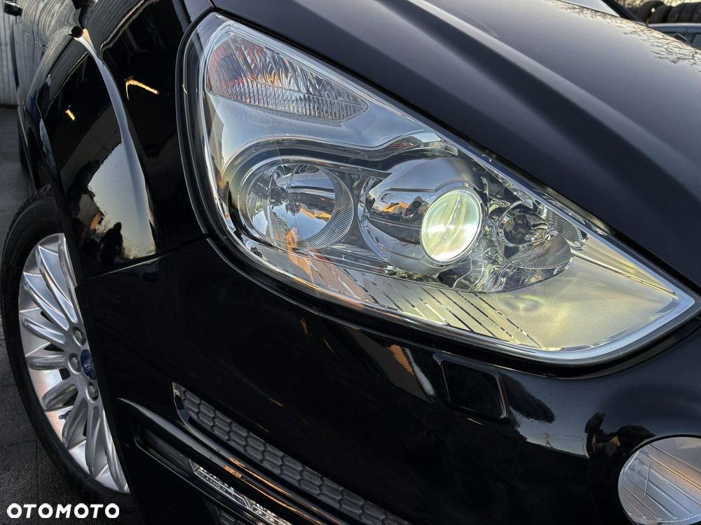 Ford S-Max 2.0 TDCi DPF Titanium X - 31