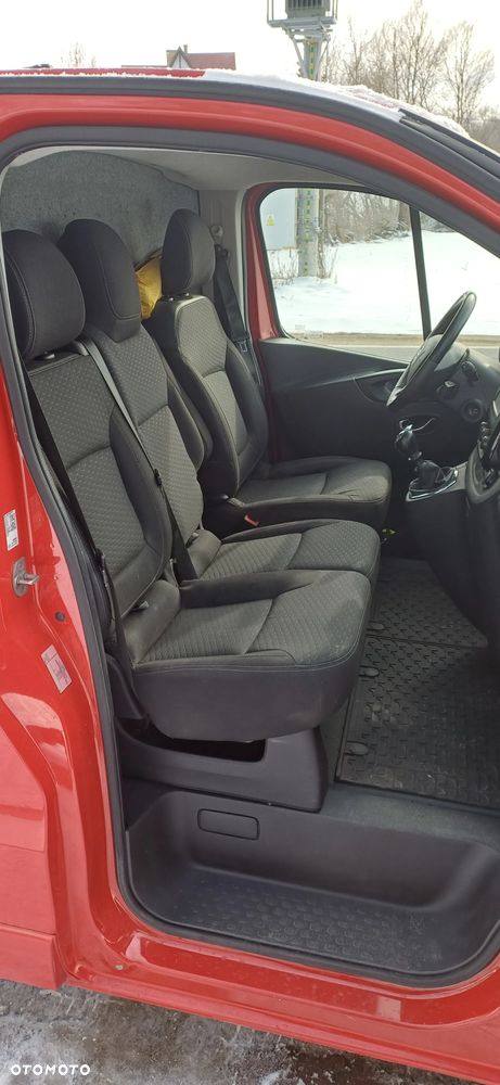 Opel Vivaro - 14