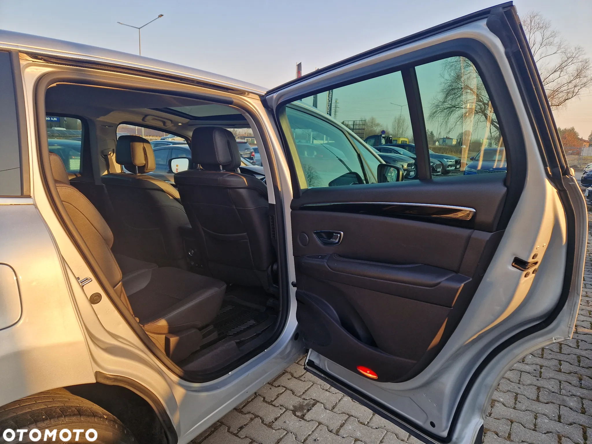 Renault Espace - 32
