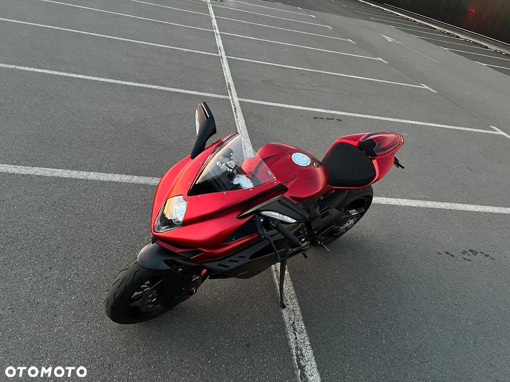 MV AGUSTA F3 - 7