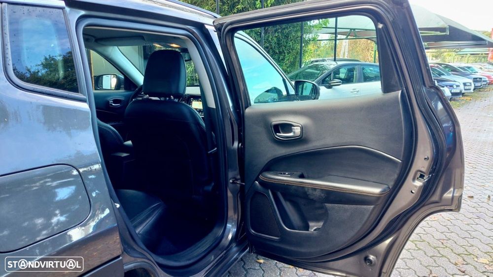 Jeep Compass 1.6 M-Jet Limited - 10