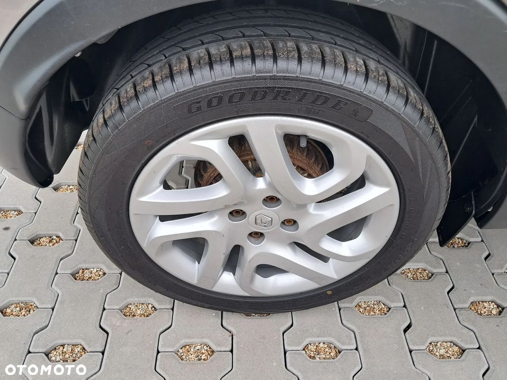 Renault Captur ENERGY TCe 120 EDC Bose Edition - 25
