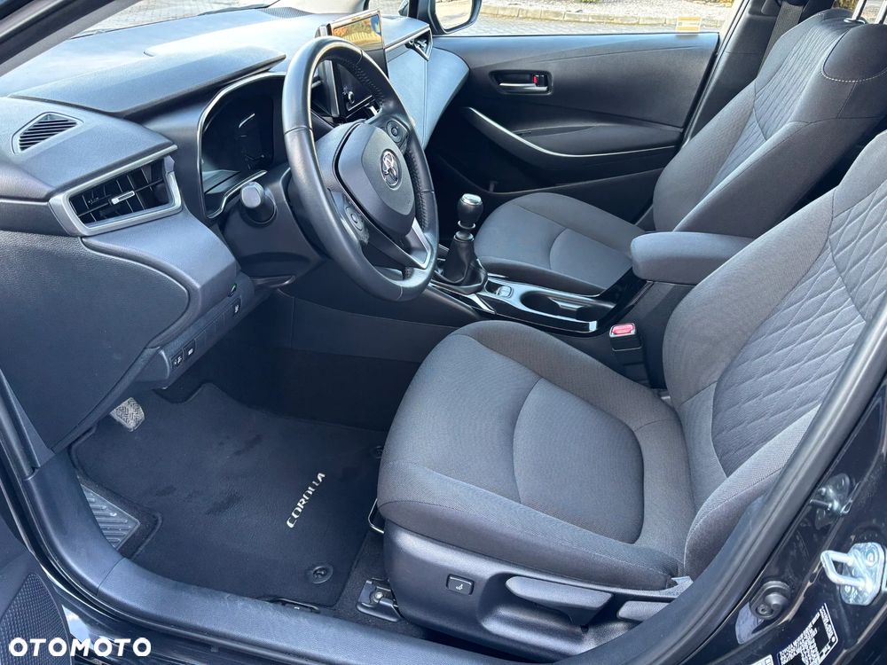 Toyota Corolla 1.5 Comfort - 15