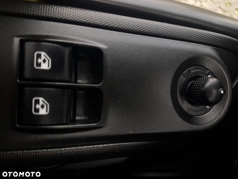 Iveco DAILY KIPER WYWROTKA 3-STRONNA 3,60x2,06 KLIMA MANUAL DMC 3500 KG 35S13 - 9