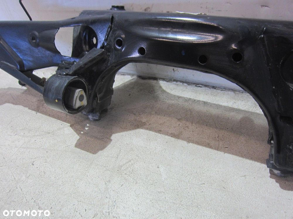BMW X1 F48 B46 F40 F45 BELKA ZAWIESZENIA TYLNEGO WÓZEK SANKI 33316862558 - 5