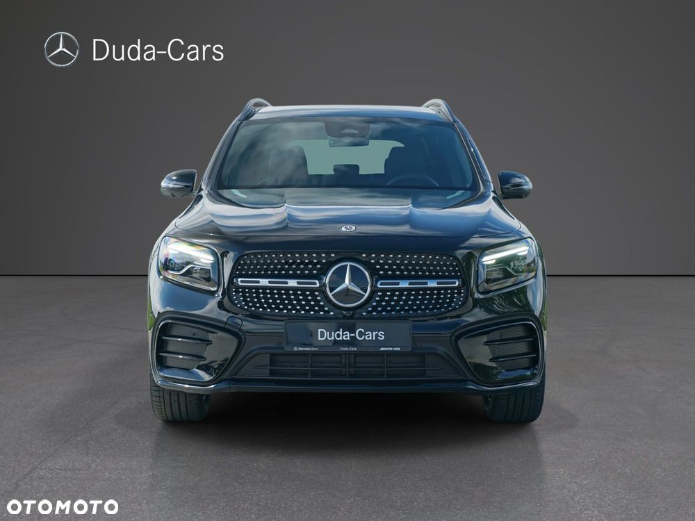 Mercedes-Benz GLB - 4