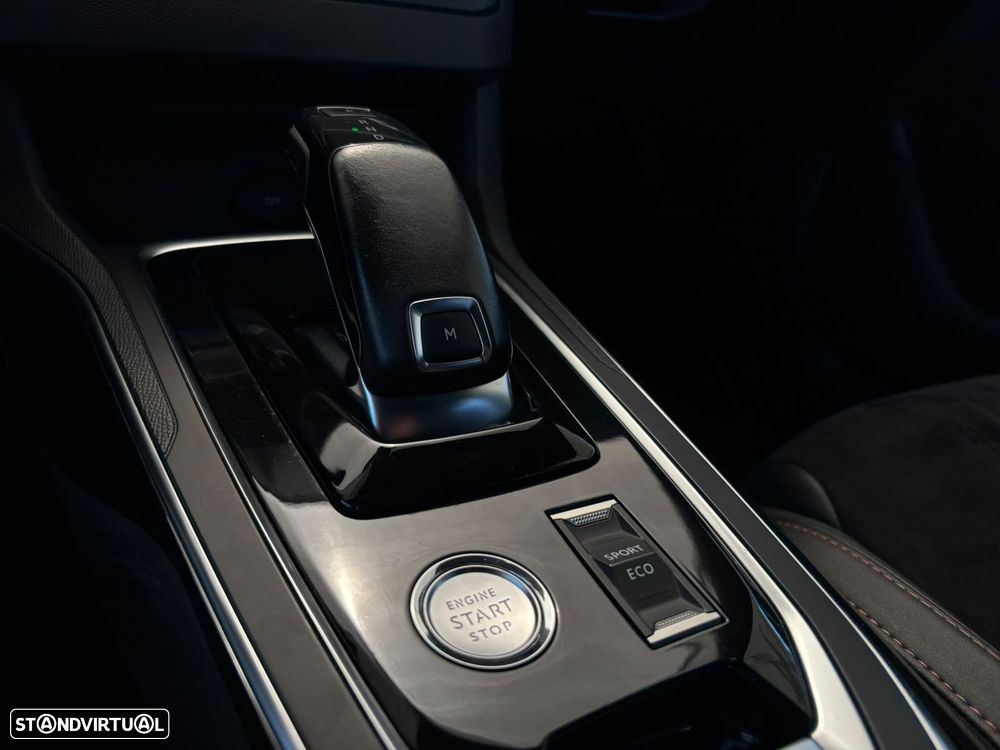Peugeot 308 PureTech 130 EAT8 GT - 23
