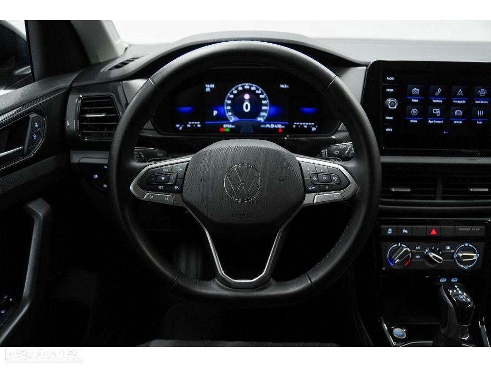 VW T-Cross 1.0 TSI Urban DSG - 18