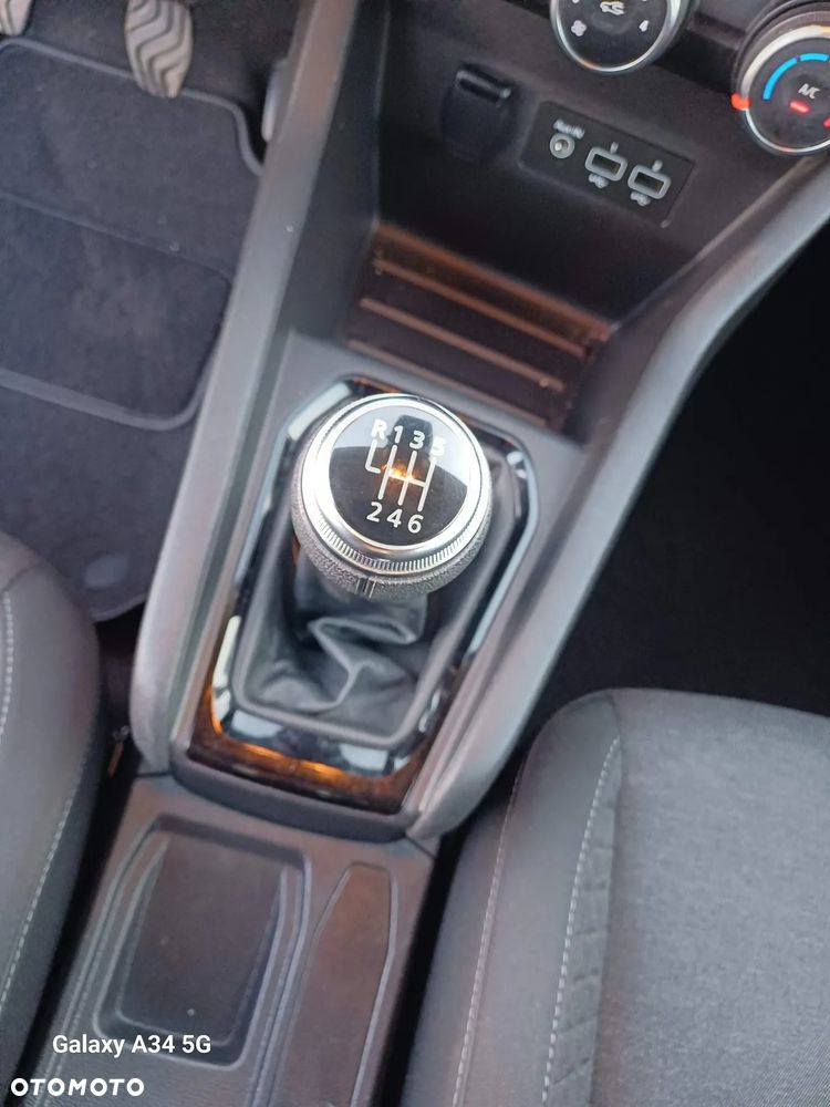 Renault Clio - 10