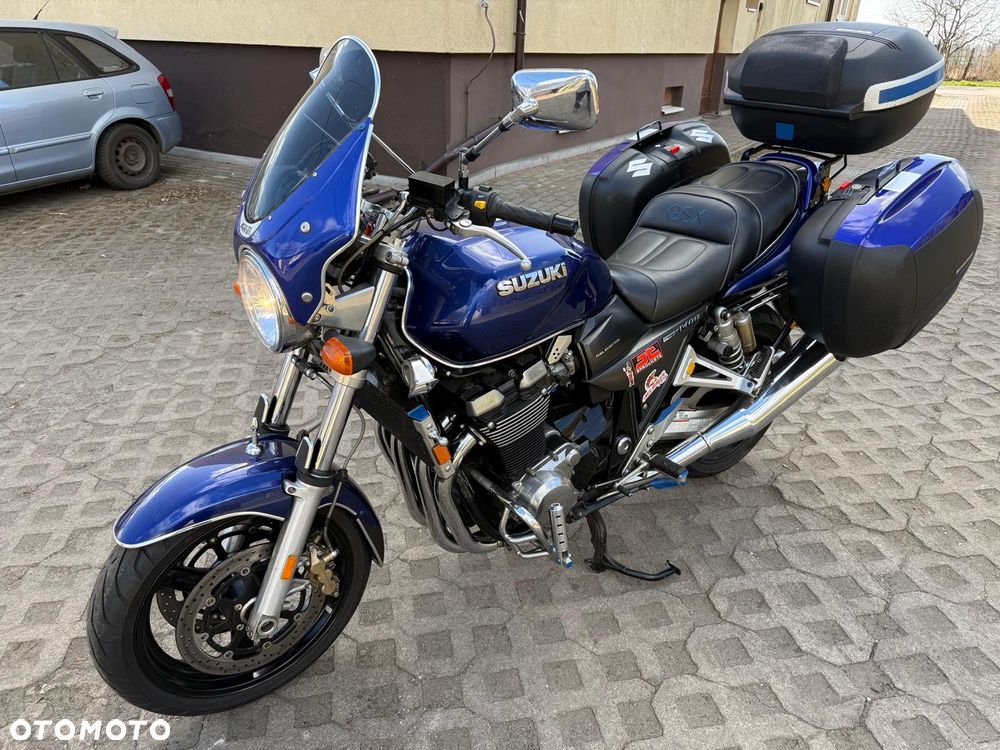 Suzuki GSX - 1