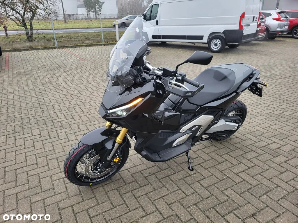 Honda X-ADV - 9