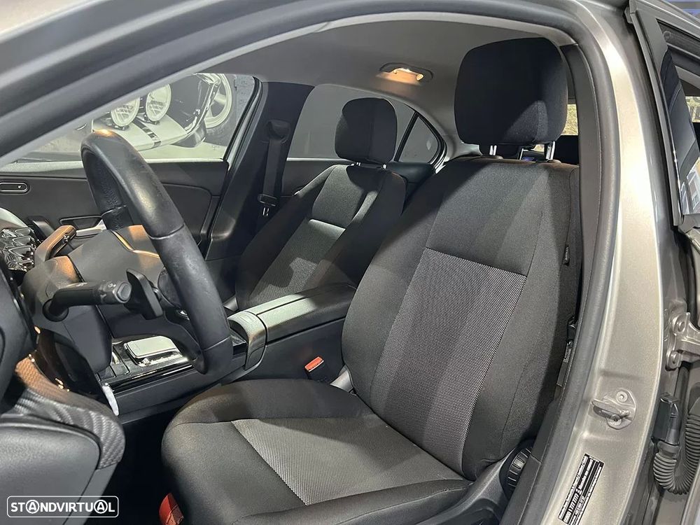 Mercedes-Benz A 180 Limousine d 7G-DCT Style - 7