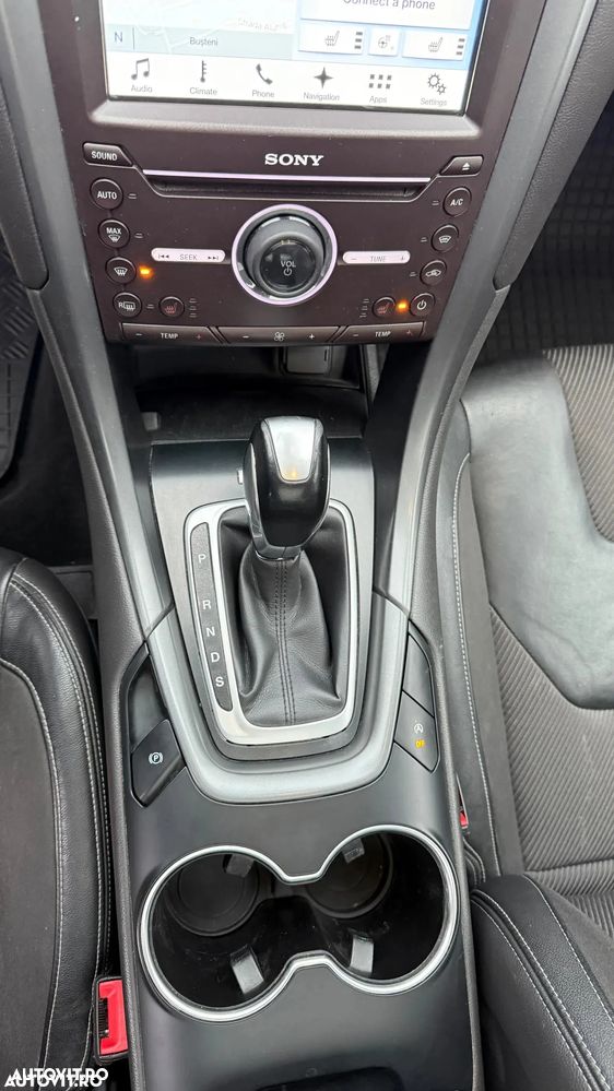 Ford Mondeo 2.0 TDCI PowerShift AWD Titanium - 13