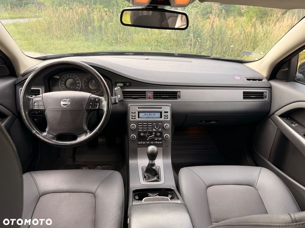 Volvo V70 2.0 - 14