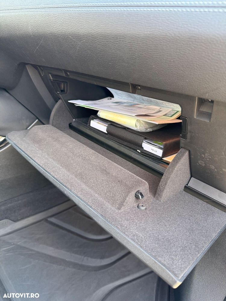 BMW X1 xDrive20d Aut. Sport Line - 31