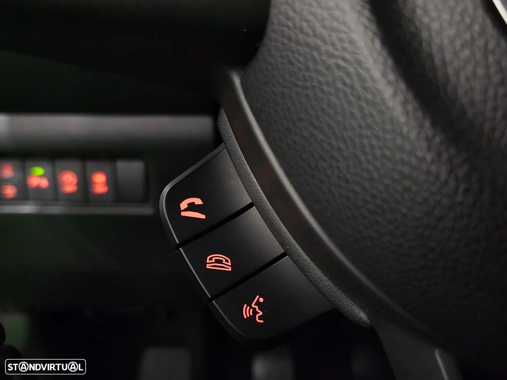 Suzuki Swift 1.2 Mild Hybrid GLE - 25