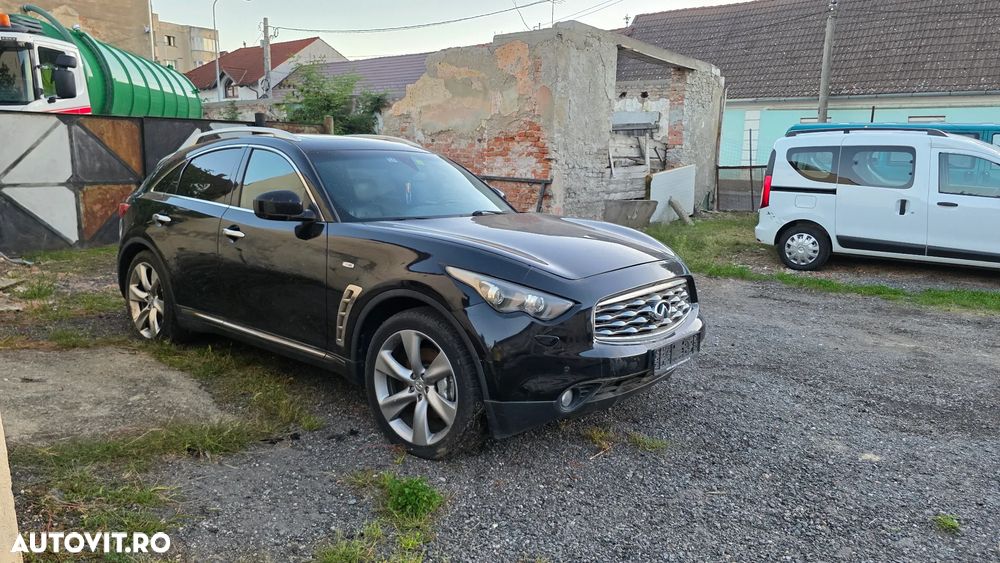 Infiniti FX 30 FX30d 3.0d V6 S Premium AWD - 3